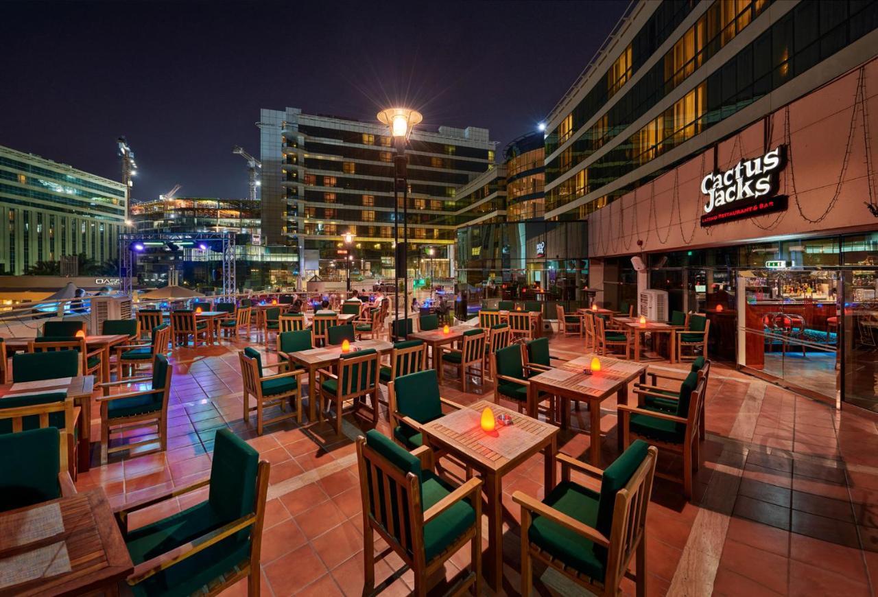 Copthorne Airport Hotel Dubai Exteriör bild